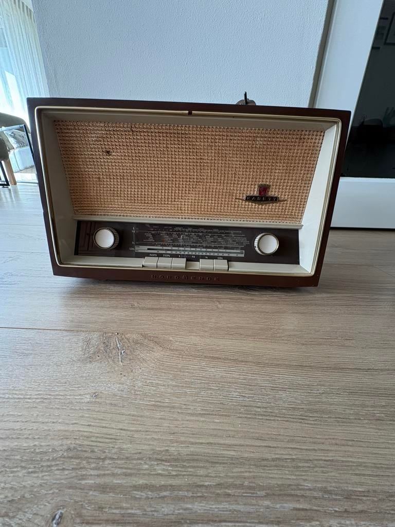 Radio (vintage), Ophalen