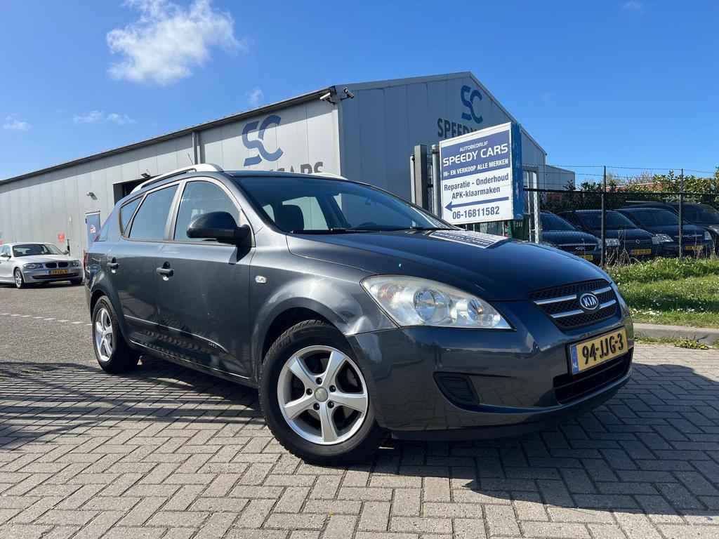 Kia (Pro) Cee d 1.4 Sporty Wagon 2009 Airco PDC Trekhaak, Voorwielaandrijving, Zwart, 4 cilinders, 1396 cc