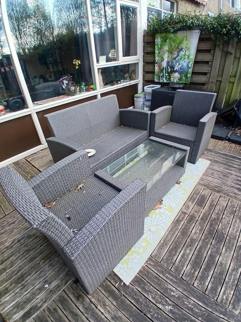 Grijze loungeset met tafel, Ophalen, Kunststof