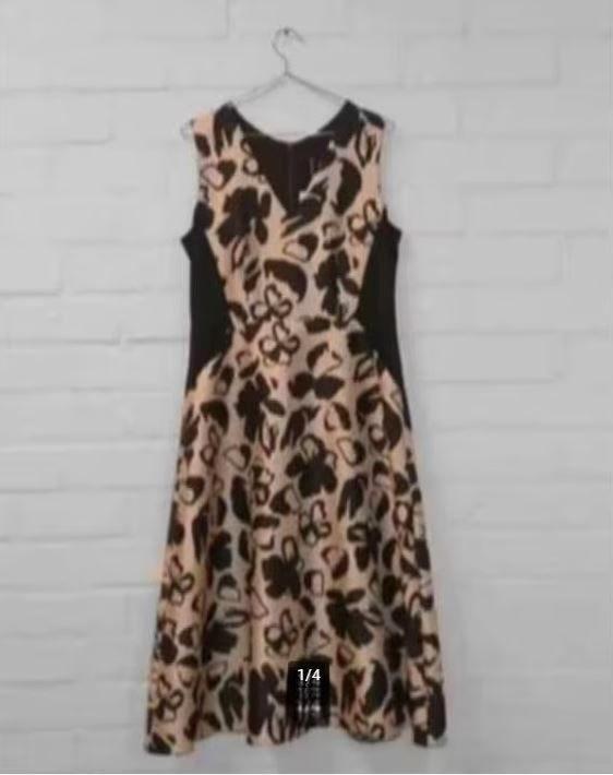 Vera Mont - Feestelijke Jurk maat 42 - Nieuw €220 - Bruiloft, Kleding | Dames, Jurken, Nieuw, Maat 42/44 (L), Zwart, Onder de knie