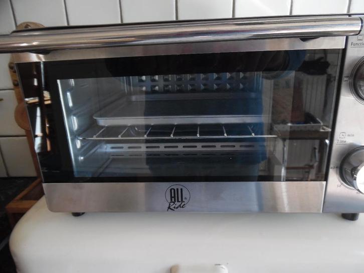 Nieuw oventje voor in vrachtwagen of camper 24 volt, Auto-onderdelen, Vrachtwagen-onderdelen, Overige merken, Overige Auto-onderdelen