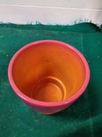 bloempot roze oranje aardewerk, Ophalen of Verzenden, 'T Olde Gre-j, Info@toldegrej.nl, Endepoelstraat 20f Didam