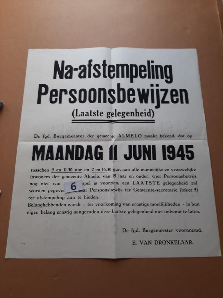 Persoonsbewijs Aanplakbiljet ALMELO  Overijssel, Verzamelen, Militaria | Tweede Wereldoorlog, Ophalen of Verzenden, Landmacht