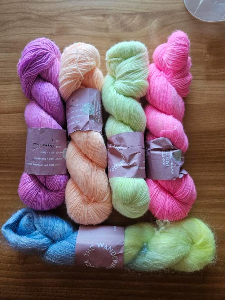 The Wandering Flock breiwol - diverse kleuren en soorten, Hobby en Vrije tijd, Breien en Haken, Zo goed als nieuw, Breien of Haken