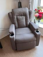 Zo goed als nieuwe sta-op stoel met massagefunctie, Ophalen, Zo goed als nieuw, Stof, 75 tot 100 cm