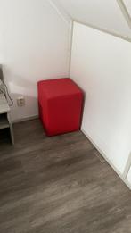 2 rode poefjes, Ophalen, Kunststof