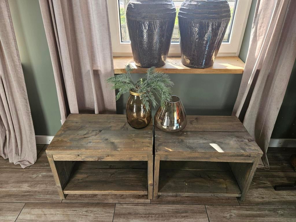 2 superleuke kastjes, tafeltjes oid., Ophalen, Zo goed als nieuw