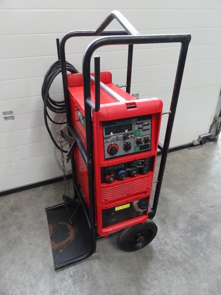 Tig lasapparaat Fronius Magic Wave 3000 Watergekoeld Pulse, Doe-het-zelf en Verbouw, Ophalen of Verzenden, Zo goed als nieuw, 250 ampère of meer