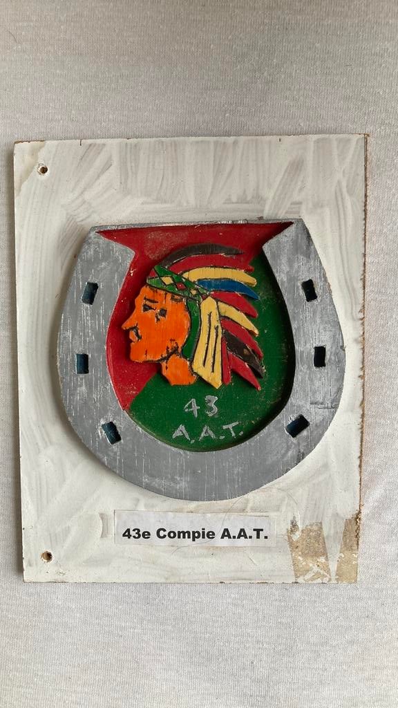 KNIL 43e A.A.T. Compagnie, Ophalen of Verzenden, Landmacht, Nederland, Embleem of Badge