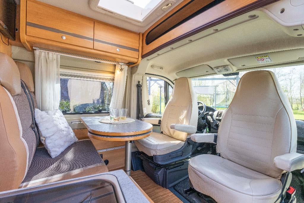 Pössl Roadcruiser 640 Enkele bedden Euro 5 Vol Optie 2016, Koelkast, Buscamper of Camperbus, Ringverwarming, Pössl