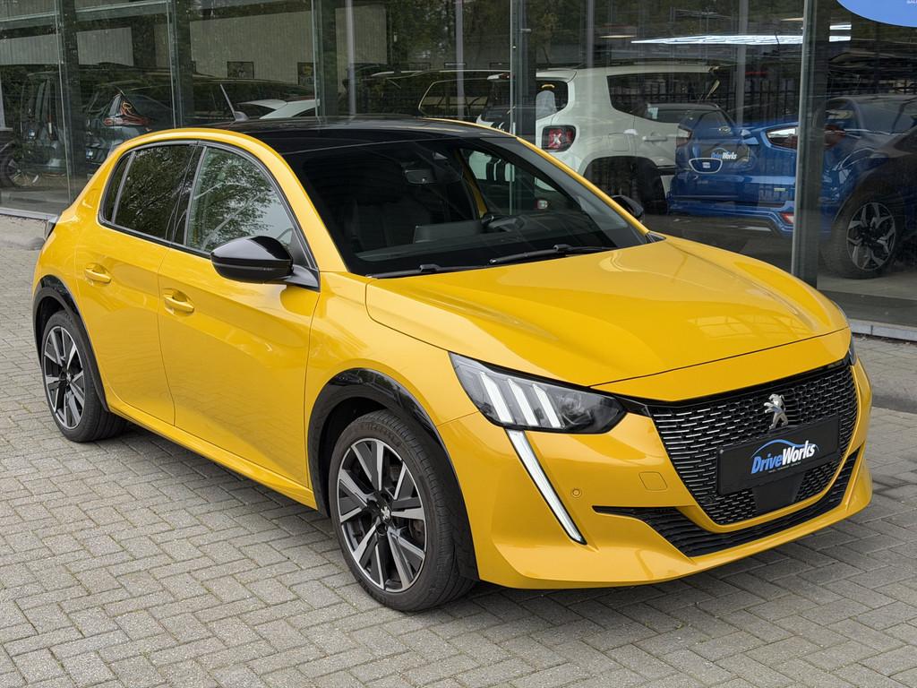 Peugeot 208 1.2 PureTech GT-Line | Carplay | Cruise & Climat, Voorwielaandrijving, 101 pk, Gebruikt, Met garantie (alle)