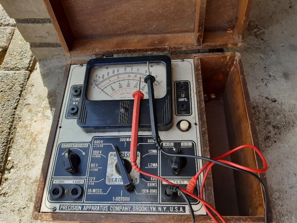 Antieke voltmeter, Antiek en Kunst, Antiek | Gereedschap en Instrumenten, Ophalen