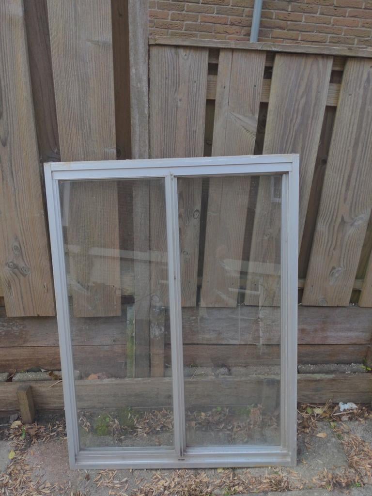 Aluminium kozijn 3x per stuk 50,00, Doe-het-zelf en Verbouw, Glas en Ramen, Ophalen, Gevelraam of Ruit, Gebruikt, 80 tot 120 cm