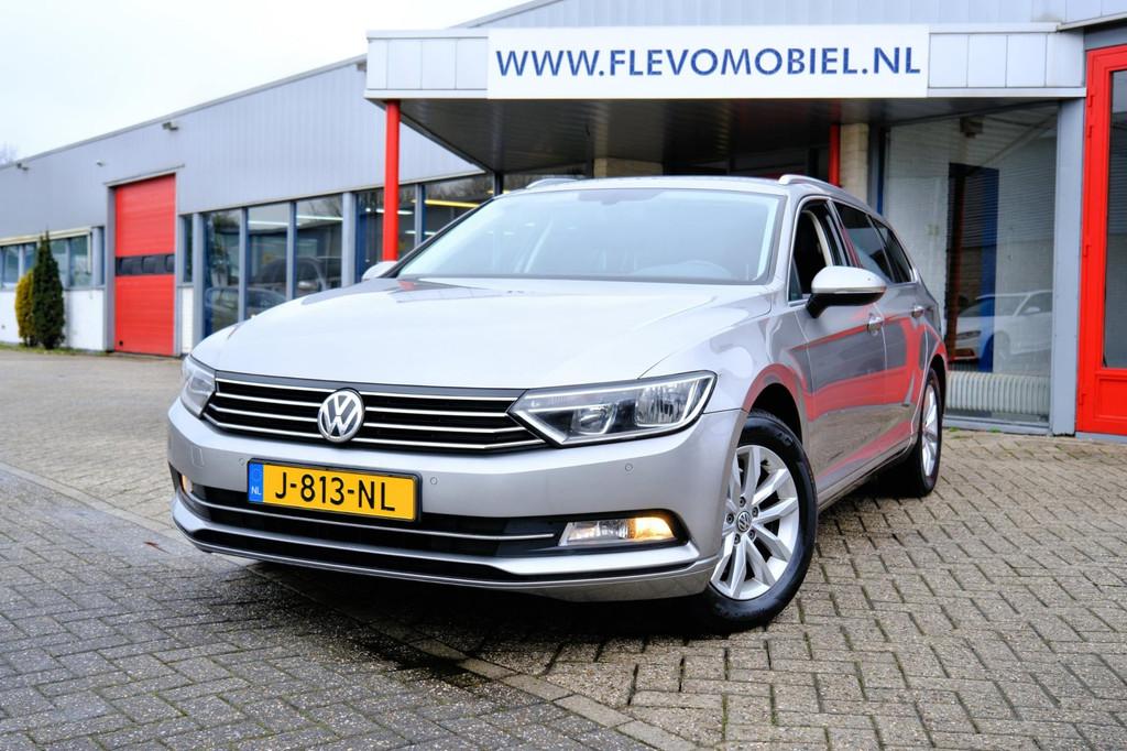 Volkswagen Passat Variant 1.6 TDI Connected Series Navi|Clim, Auto's, Volkswagen, Gebruikt, Euro 6, 4 cilinders, Adaptive Cruise Control