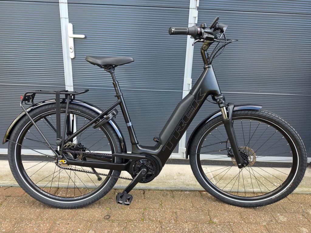 Trek District+ 4 (2026) 800wh Zwart framemaat M, Nieuw, 47 tot 51 cm, 50 km per accu of meer, Ophalen