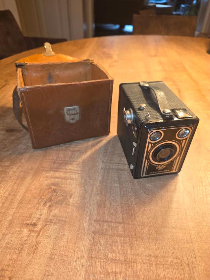 Vintage Agfa Synchro Box camera met case, Audio, Tv en Foto, Fotocamera's Analoog, Gebruikt, Compact, Overige Merken, Ophalen