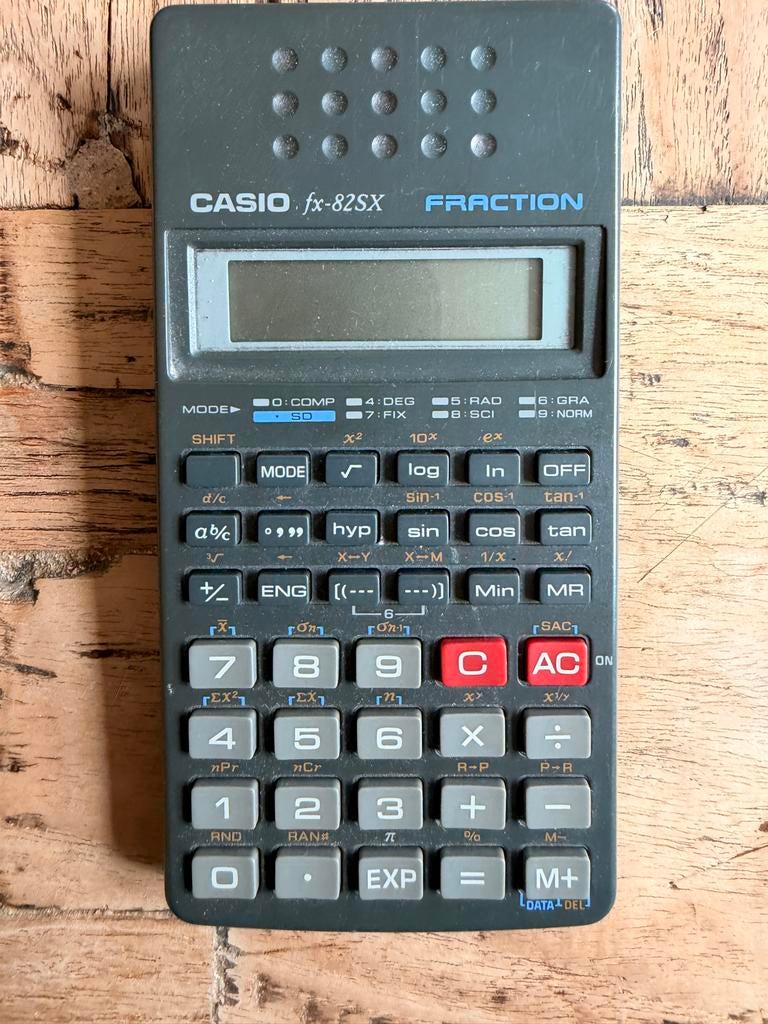 Gratis ophalen - Casio rekenmachine (nieuwe batterij nodig), Diversen, Rekenmachines, Ophalen, Gebruikt