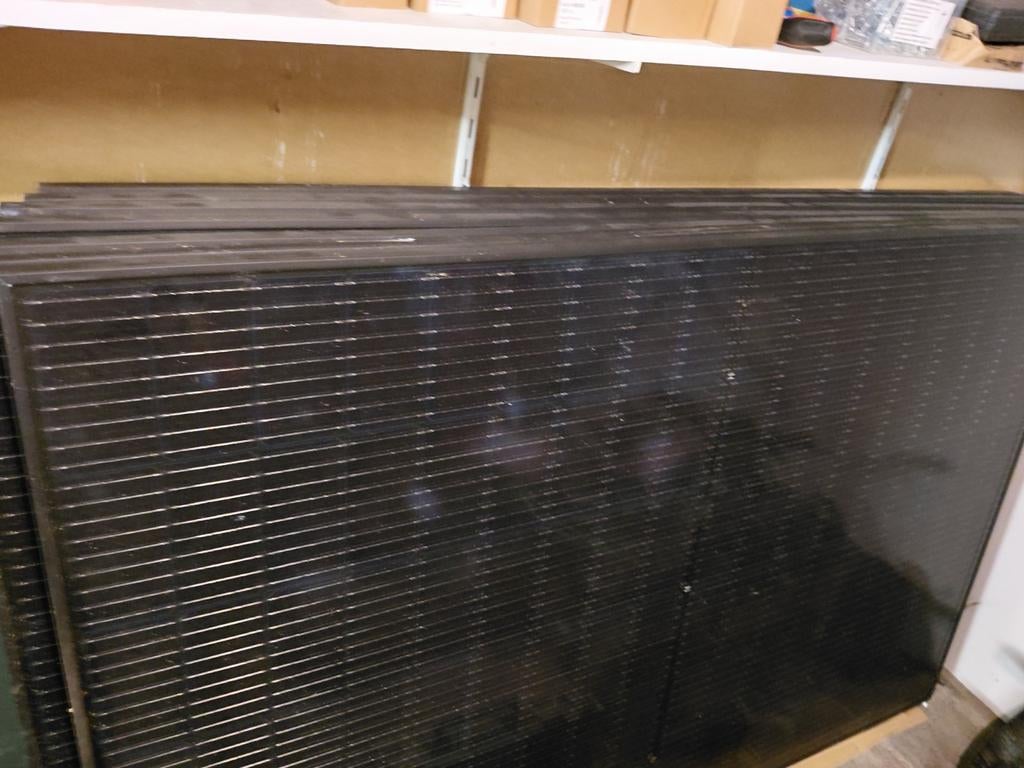Zonnepanelen 405 w, Doe-het-zelf en Verbouw, Zonnepanelen en Toebehoren, Ophalen, Paneel