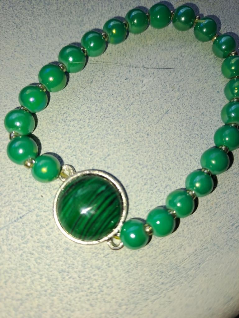 Elastiek armband met malachiet mineraalsteen, Ophalen of Verzenden, Nieuw, Groen, Elastiek