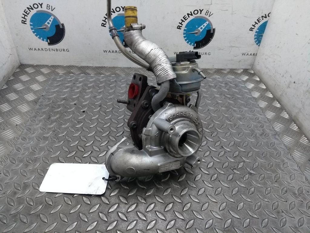 VOLVO V40 1.6 D2 Kinetic TURBO 2013, Ophalen of Verzenden, Gebruikt, Stiba lid