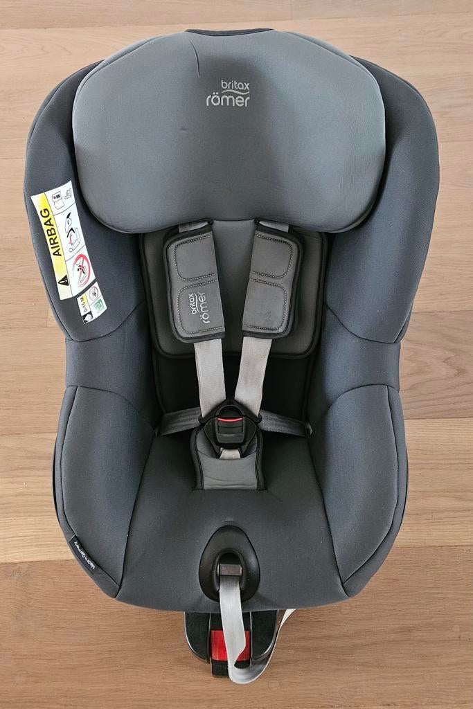 Autostoel Britax Romer Dualfix i-Size, met ligstand, Kinderen en Baby's, Autostoeltjes, Ophalen, Romer, Verstelbare rugleuning