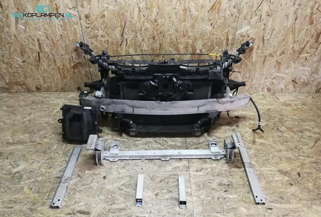 Mercedes A Klasse W176 45 AMG Voorfront Koelerpakket radiate, Auto-onderdelen, Ophalen, Gebruikt, -, Bumper