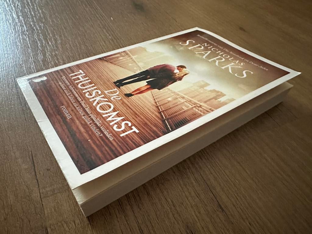 De thuiskomst - Nicholas Sparks, Boeken, Romans, Ophalen of Verzenden, Zo goed als nieuw
