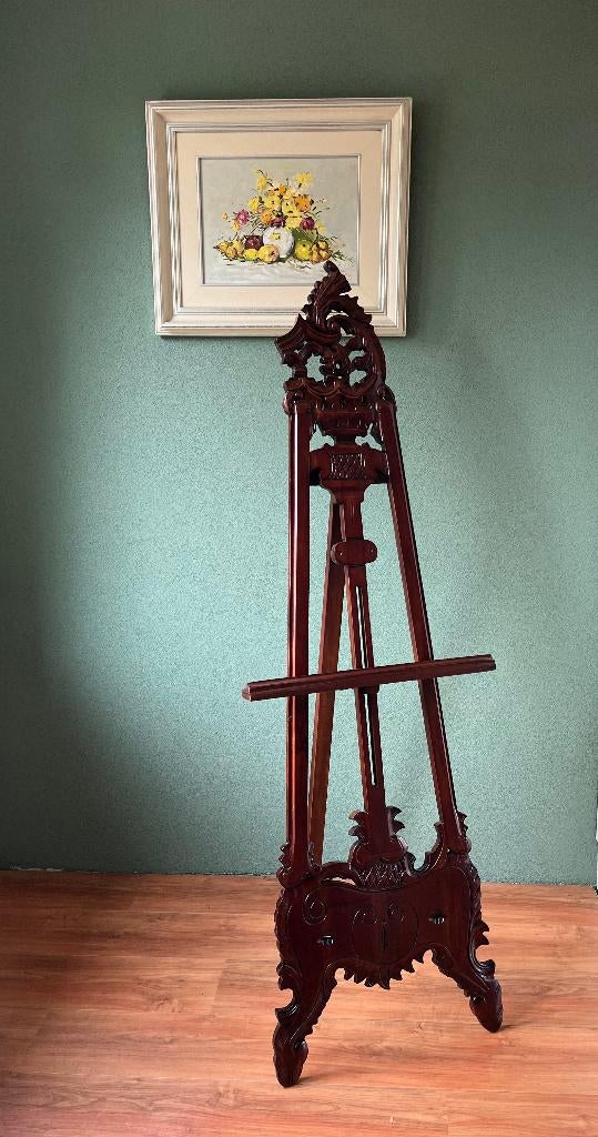 Decoratieve houten schildersezel., Ophalen