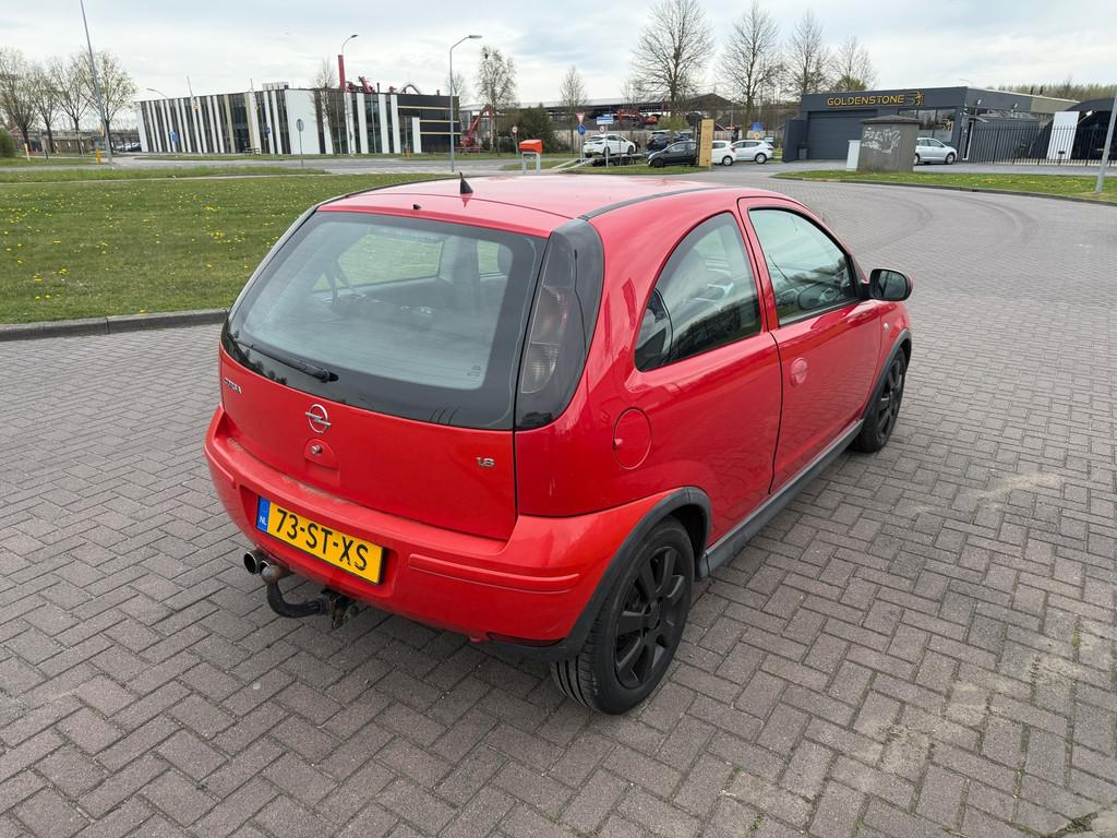Opel Corsa 1.8-16V Silverline Incl Nieuwe Keuring!, Auto's, Opel, 125 pk, 4 cilinders, 1796 cc, Handgeschakeld