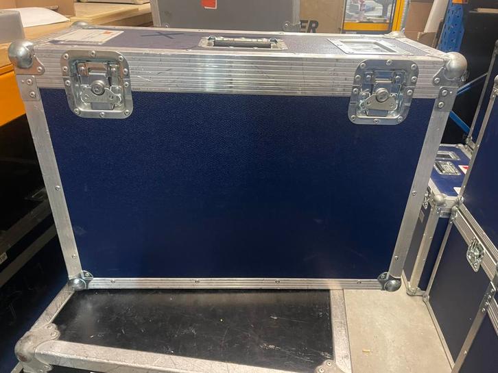 PRO FLIGHTCASE 68x26cm 43+3cm (beeldscherm) Klapdeksel nr55, Muziek en Instrumenten, Behuizingen en Koffers, Zo goed als nieuw