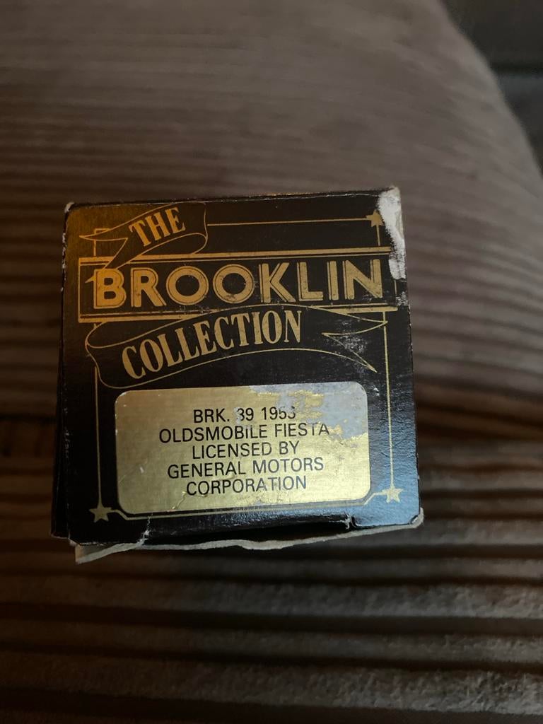 Miniatuur auto Oldsmobile Fiesta, Hobby en Vrije tijd, Modelauto's | Overige schalen, Ophalen of Verzenden, Zo goed als nieuw