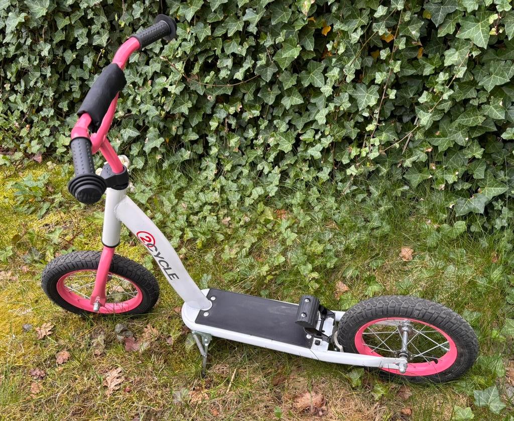 Kinderstep 12 inch - Wit/Roze, Ophalen, Zo goed als nieuw, Gewone step, 2CYCLE