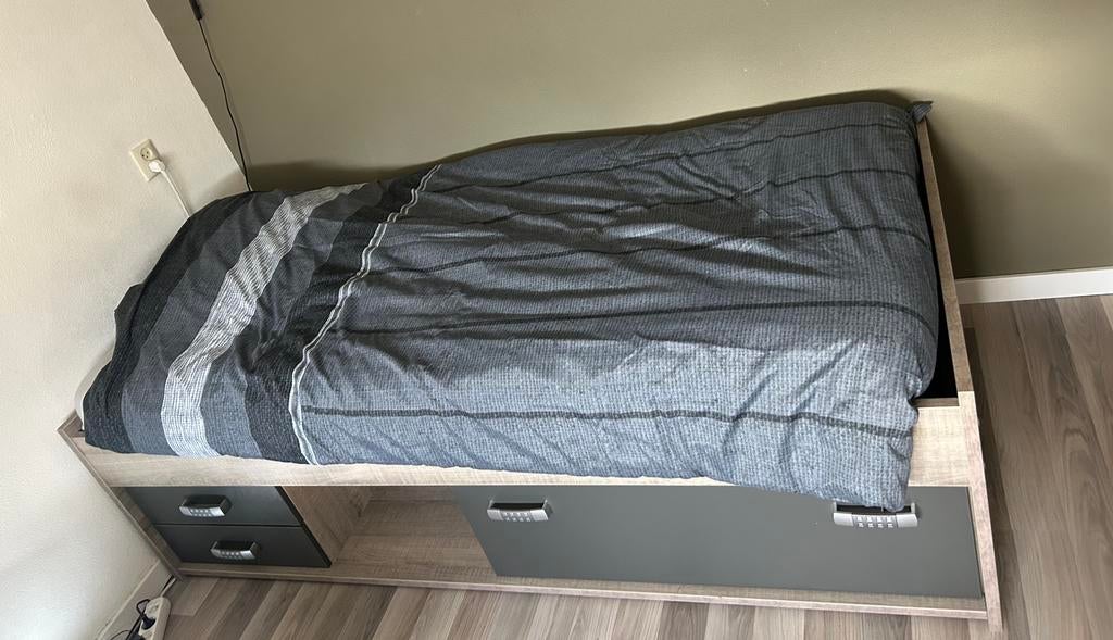1 persoons kajuit bed PEP Beter Bed, Ophalen, 85 tot 100 cm, Zo goed als nieuw, Lattenbodem