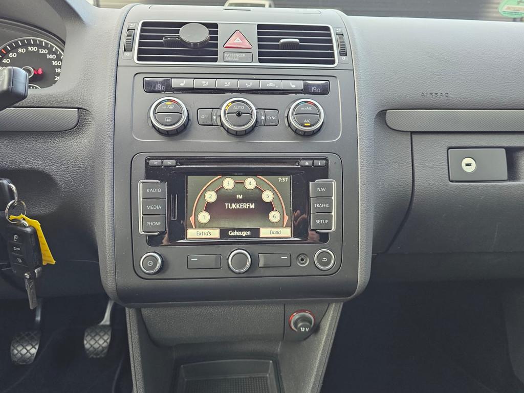 Volkswagen Touran 1.4 TSI Comfortline | Navi | Trekhaak | Cr, Voorwielaandrijving, Euro 5, Navigatiesysteem, 4 cilinders