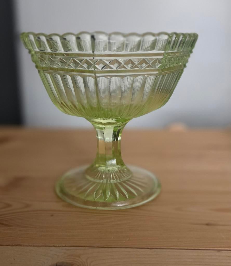 Zeldzame Vaseline Uranium Glas Bonbon Schaal - Lichtgevend, Ophalen