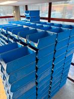 284 blauwe magazijn opbergbakken / stellingbakken, Doe-het-zelf en Verbouw, Kratten en Dozen, Ophalen, 50 tot 75 cm, Zo goed als nieuw