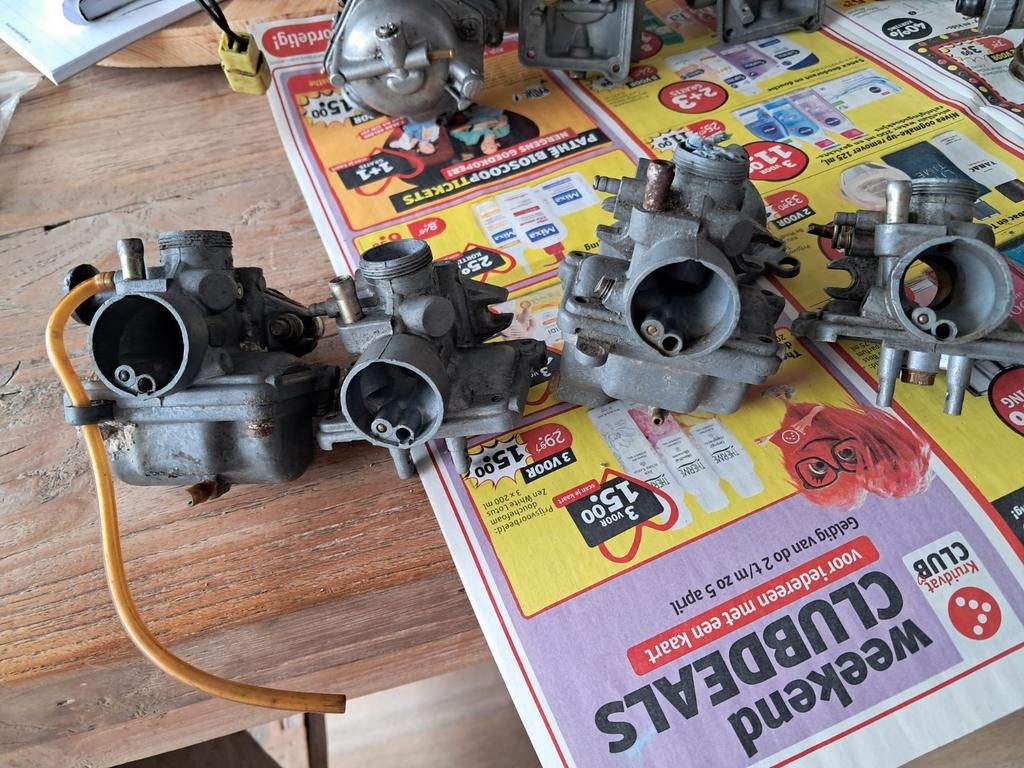 4 x 16 mm Mikuni carburateurs, Ophalen of Verzenden
