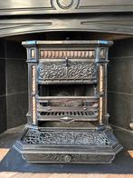 Antieke gietijzeren kachel, merk Godin, Ophalen, Gebruikt, Houtkachel, Vrijstaand
