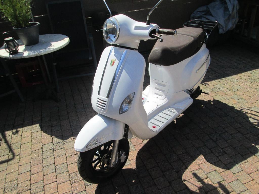 scooters, Ophalen, Zo goed als nieuw, Benzine, Overige merken
