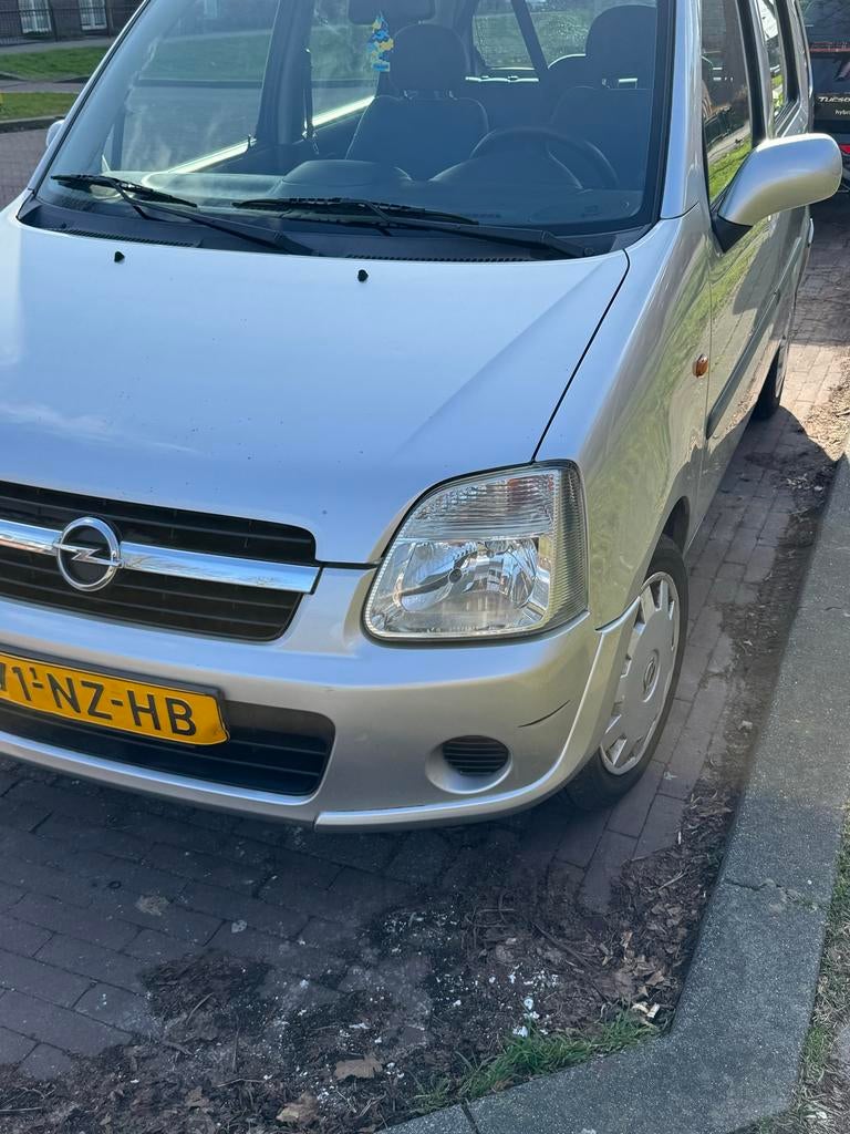 Opel Agila 1.2 I 16V 2004 Grijs, Auto's, Voorwielaandrijving, Origineel Nederlands, Handgeschakeld, Particulier