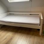 Bed inclusief twee lades en matras, Ophalen, Gebruikt, 90 cm, Eenpersoons