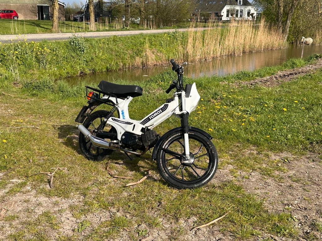 Tomos A35 50cc snorfiets met blauw kenteken, Fietsen en Brommers, Brommers | Tomos, Ophalen, Gebruikt, Overige modellen, Maximaal 45 km/u