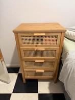 Houten ladekast met rotan details, Huis en Inrichting, Kasten | Ladekasten, Ophalen, Minder dan 50 cm, Zo goed als nieuw, 3 of 4 laden