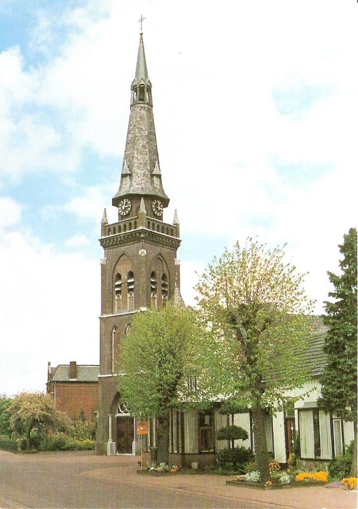 Oploo        30, Ophalen of Verzenden, Voor 1920