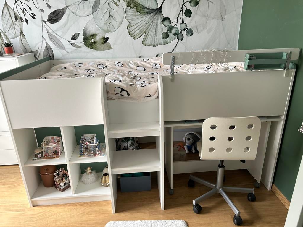 Halfhoogslaper met uitschuifbaar bureau, Kinderen en Baby's, Kinderkamer | Stapelbedden en Hoogslapers, Ophalen, Zo goed als nieuw