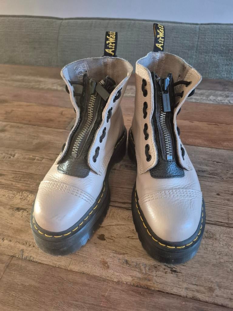 Dr. Martens Sinclair Laarzen - Beige Leer met Rits, Beige, Lage of Enkellaarzen, Ophalen of Verzenden, Dr. Martens