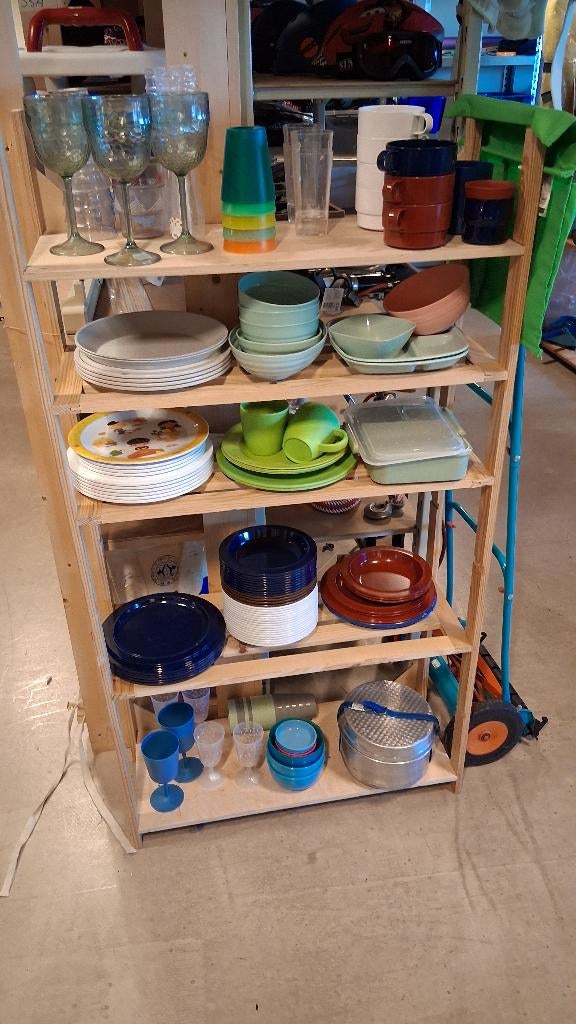 campingartikelen, Ophalen, Zo goed als nieuw