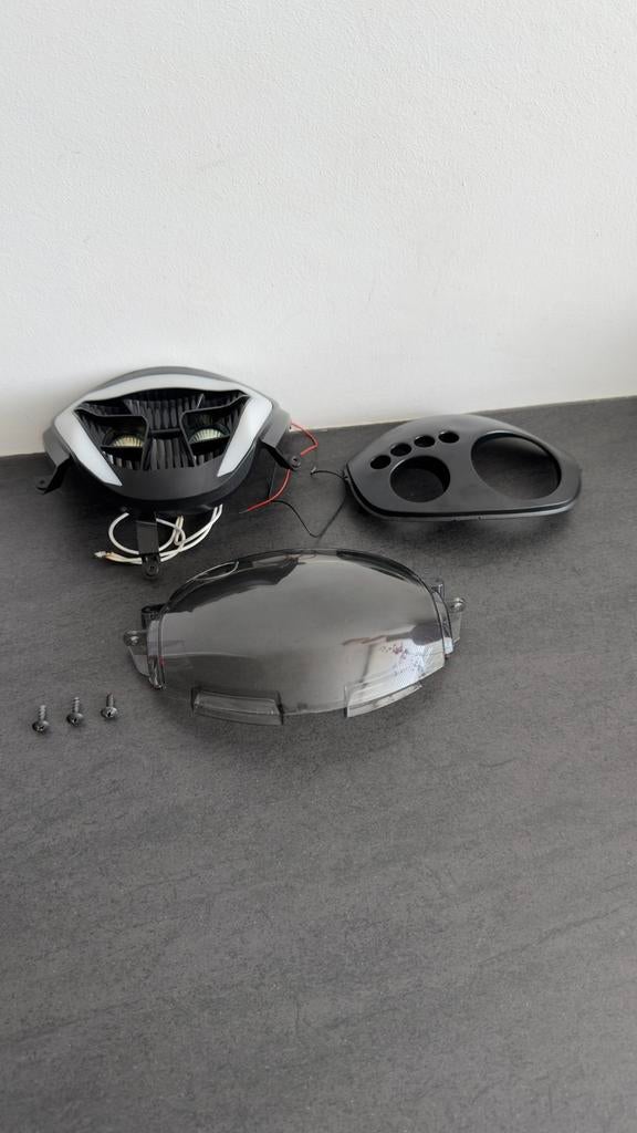 Complete Koplamp booskijker Led + Tellerrand, Fietsen en Brommers, Ophalen of Verzenden, Zo goed als nieuw, Koplamp, Overige merken