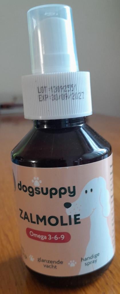 NIEUW VLEES ZALMOLIE HOND, Dieren en Toebehoren, Ophalen of Verzenden, Hond