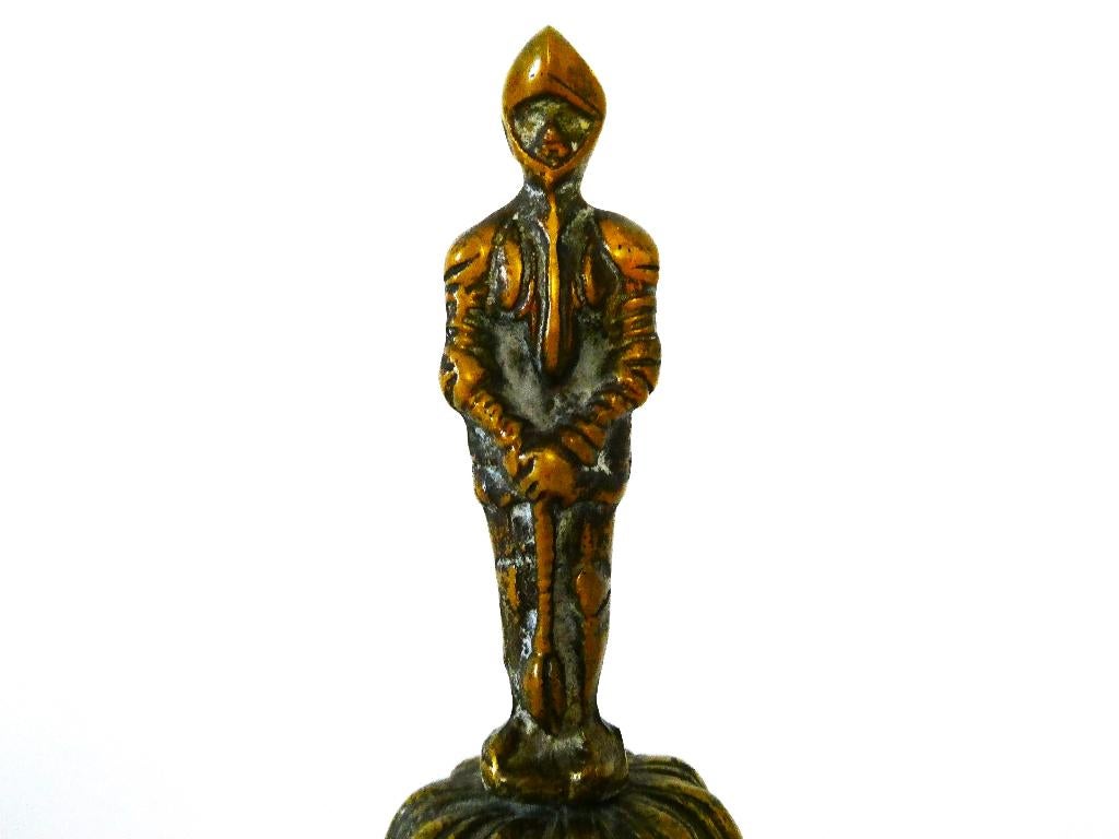 Bronzen tafelbel / handbel met middeleeuwse ridder in harnas, Ophalen of Verzenden, Brons